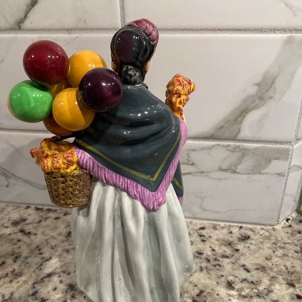 Retired Royal Doulton Balloon Figurine Biddy Penny farthing HN1843 - Picture 2 of 6